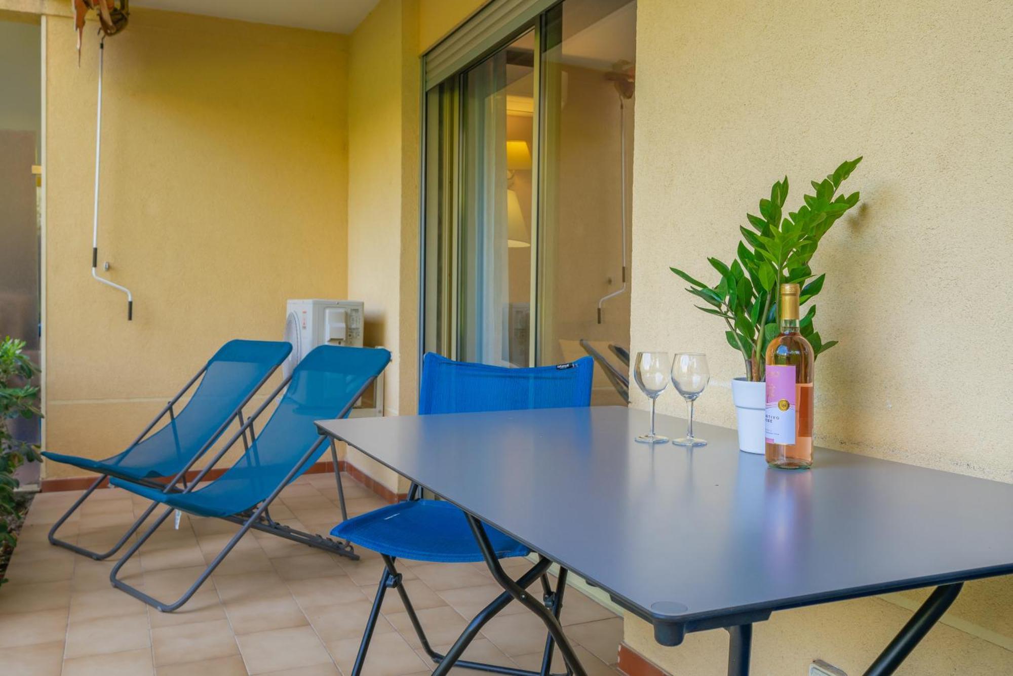 אנטיב Les 15 Pins & La Mer -Your Green Getaway Near Sea & Beach מראה חיצוני תמונה