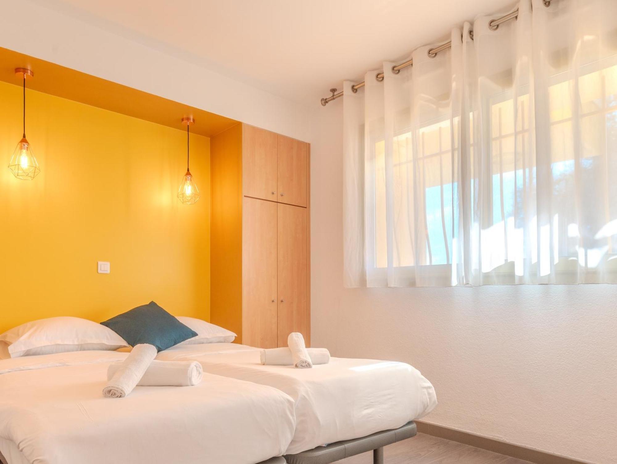 אנטיב Les 15 Pins & La Mer -Your Green Getaway Near Sea & Beach מראה חיצוני תמונה