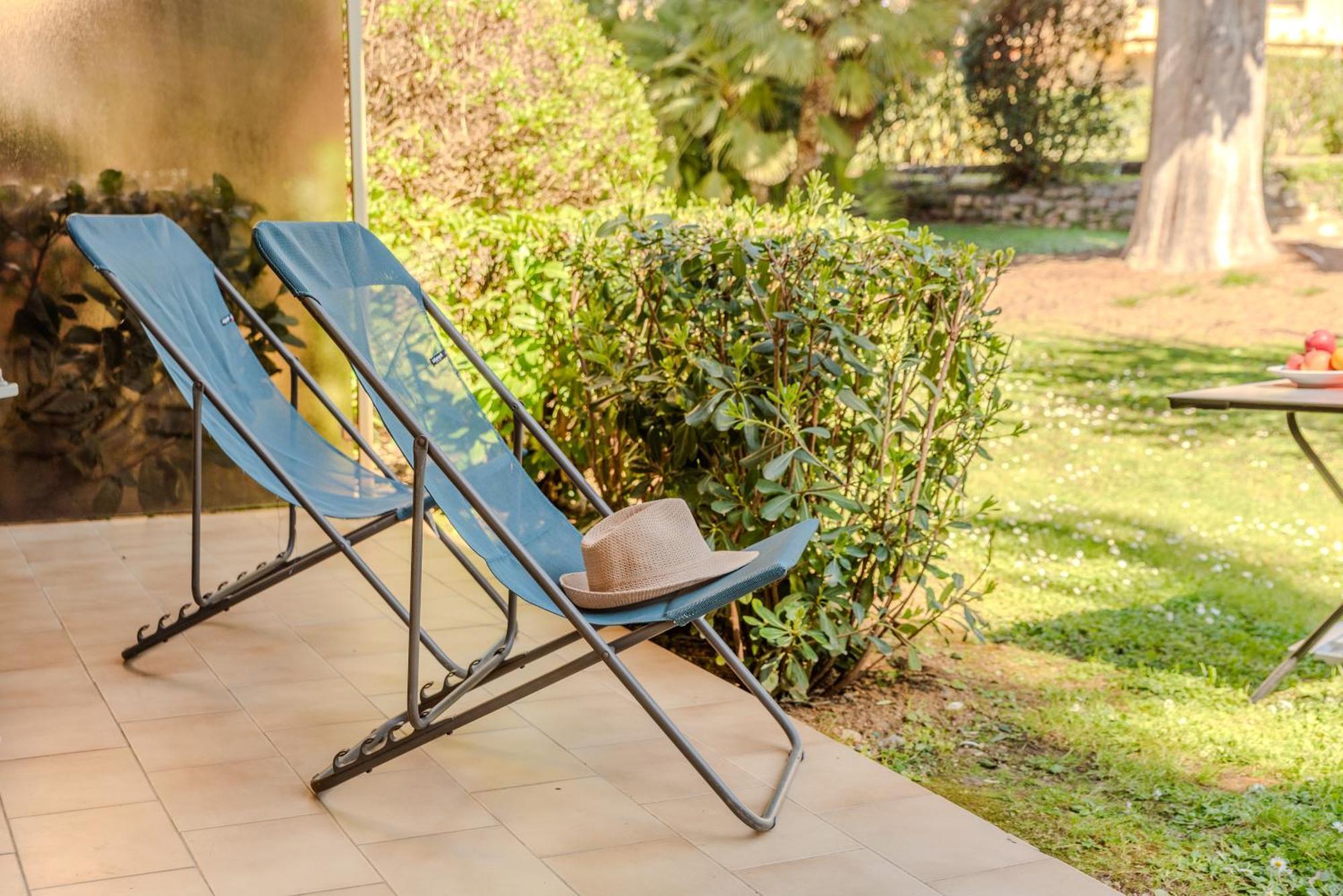 אנטיב Les 15 Pins & La Mer -Your Green Getaway Near Sea & Beach מראה חיצוני תמונה