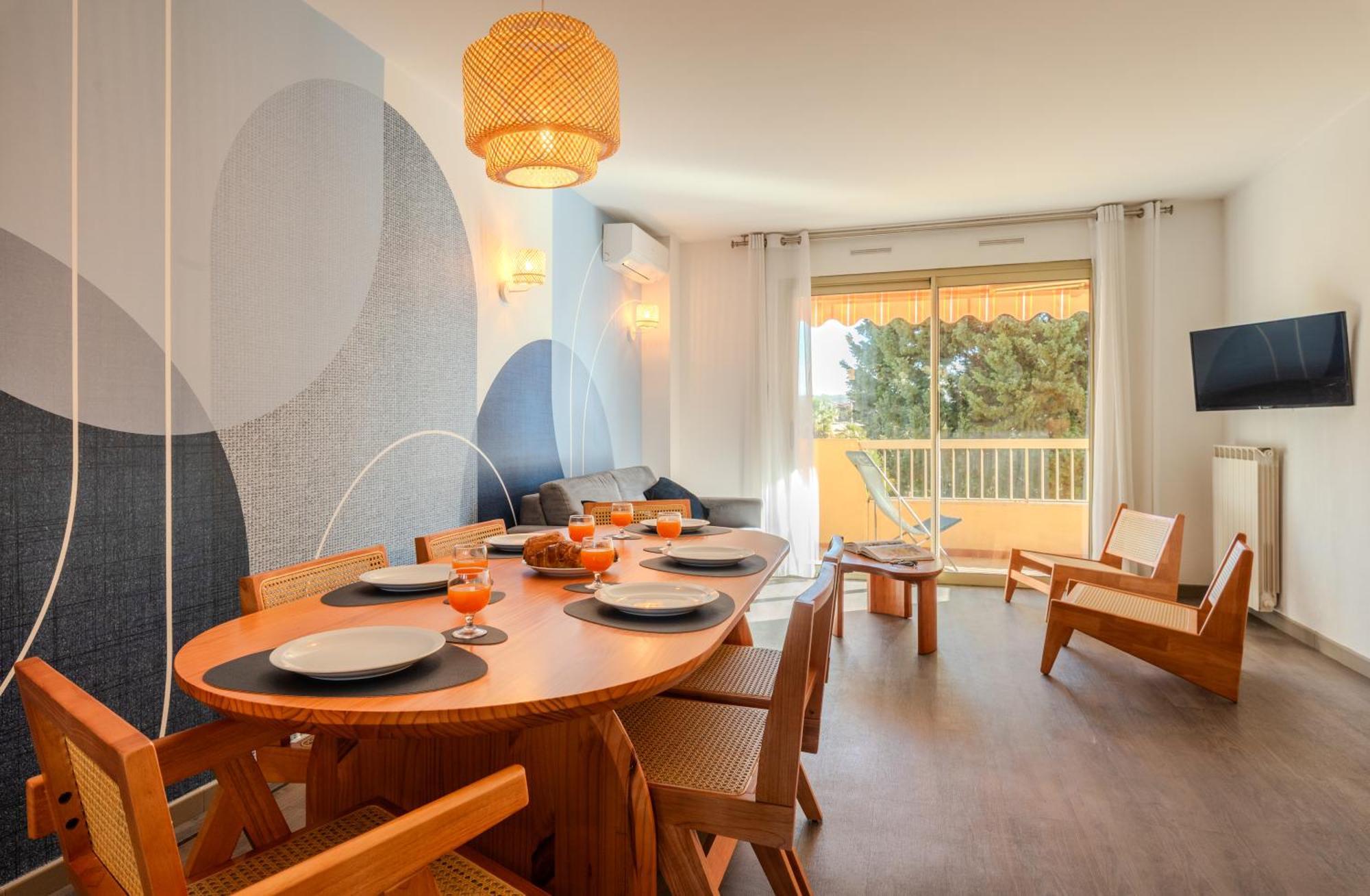 אנטיב Les 15 Pins & La Mer -Your Green Getaway Near Sea & Beach מראה חיצוני תמונה