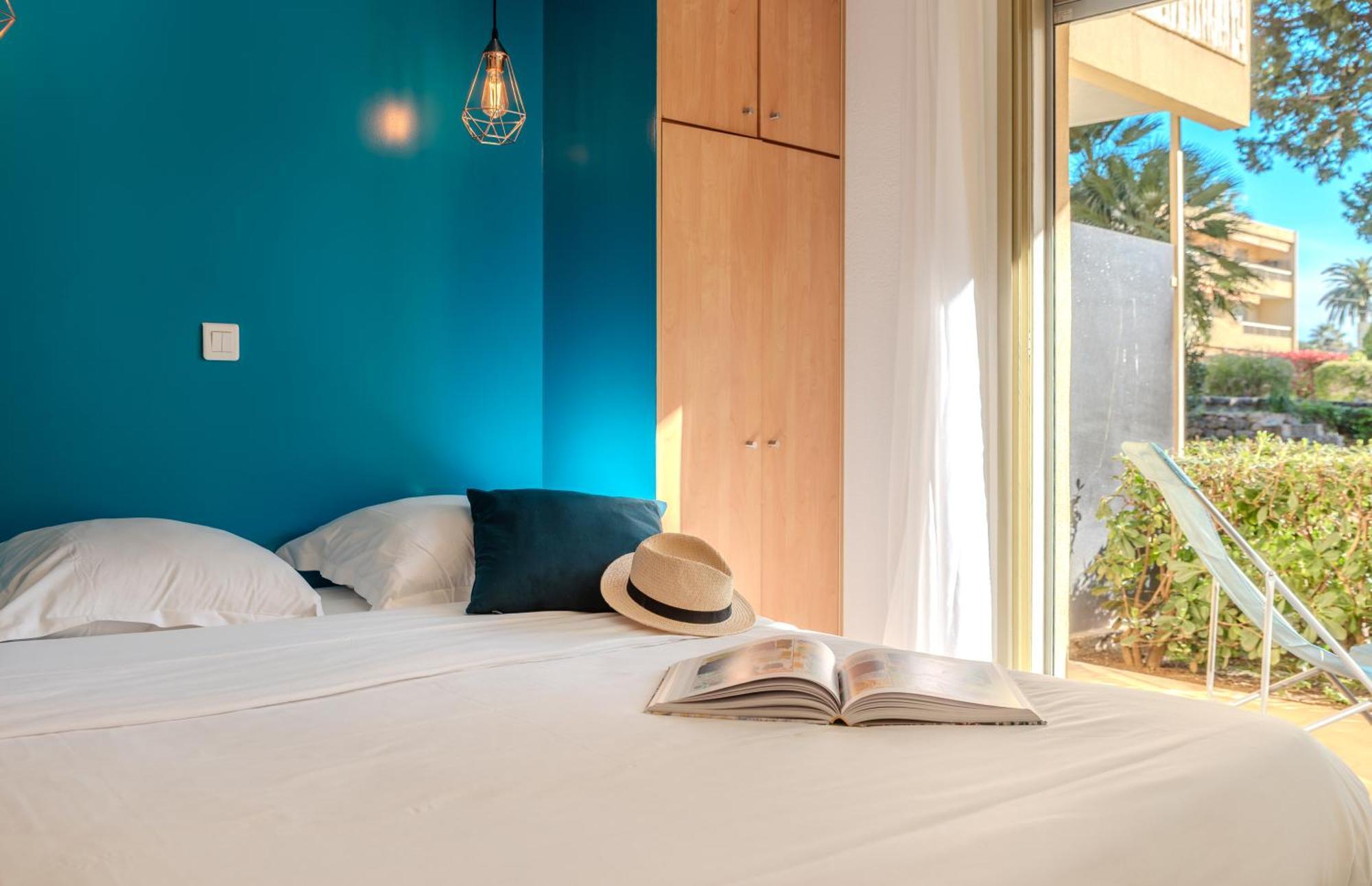 אנטיב Les 15 Pins & La Mer -Your Green Getaway Near Sea & Beach מראה חיצוני תמונה